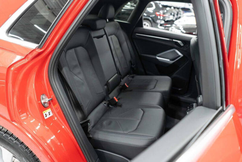 2023 Audi Q3 quattro S line Premium 45 TFSI