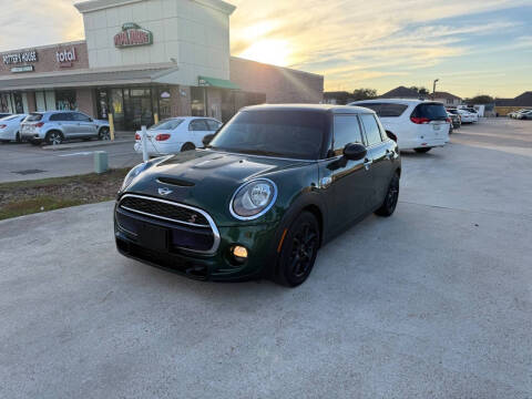 2015 MINI Hardtop 4 Door Cooper S