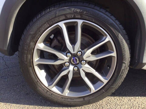 2015 Volvo V60 Cross Country T5