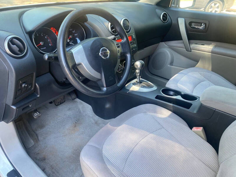 2010 Nissan Rogue S Krom