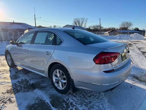 2016 Volkswagen Passat 1.8T S