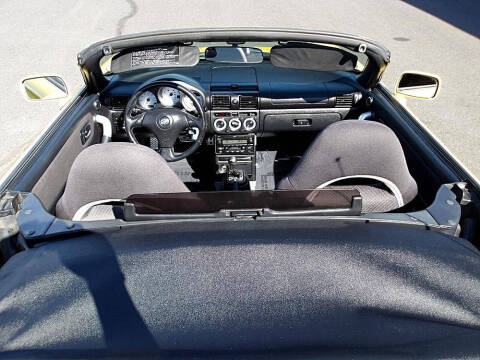 2003 Toyota MR2 Spyder