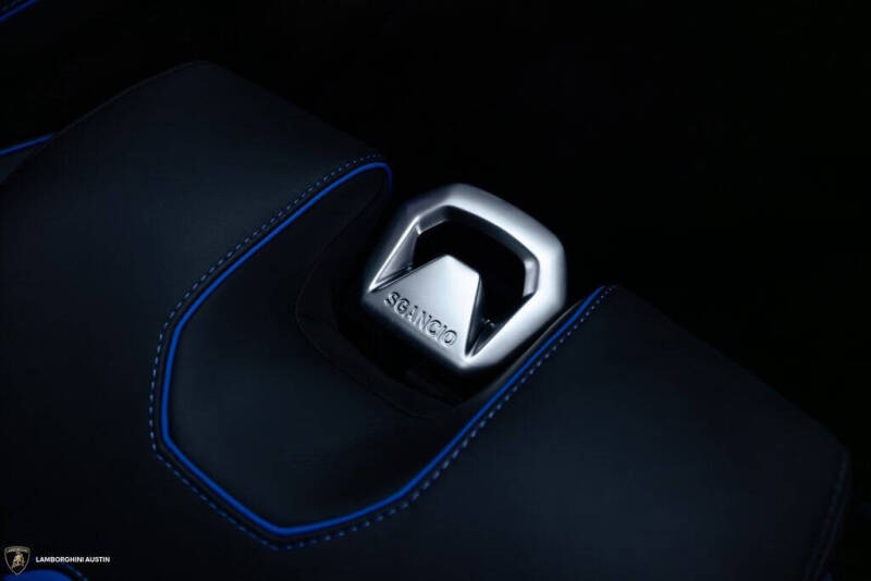 2021 Lamborghini Huracan EVO