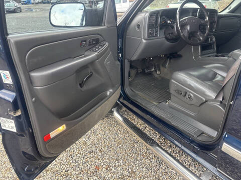 2005 GMC Sierra 2500HD SLT