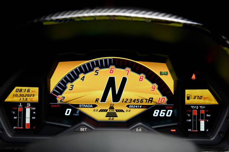 2016 Lamborghini Aventador LP 750-4 SV