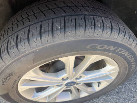 2019 Ford Escape SEL