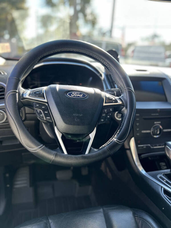 2016 Ford Edge Titanium