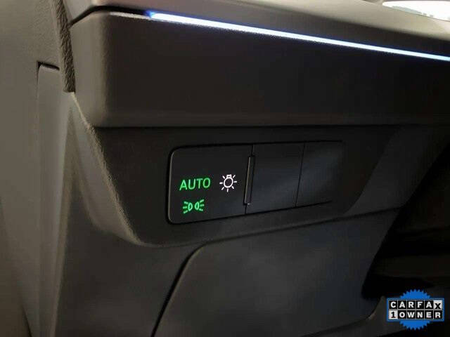 2024 Audi Q4 e-tron quattro Premium Plus 50