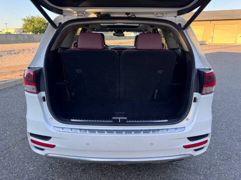 2017 Kia Sorento SX V6