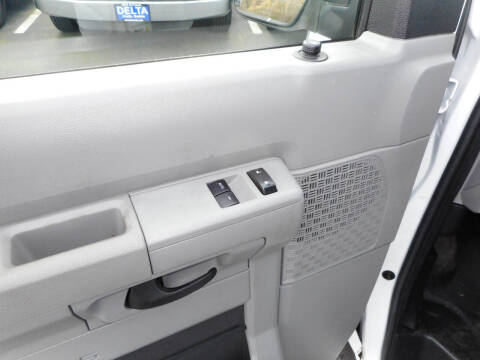 2013 Ford E-Series E-350 SD
