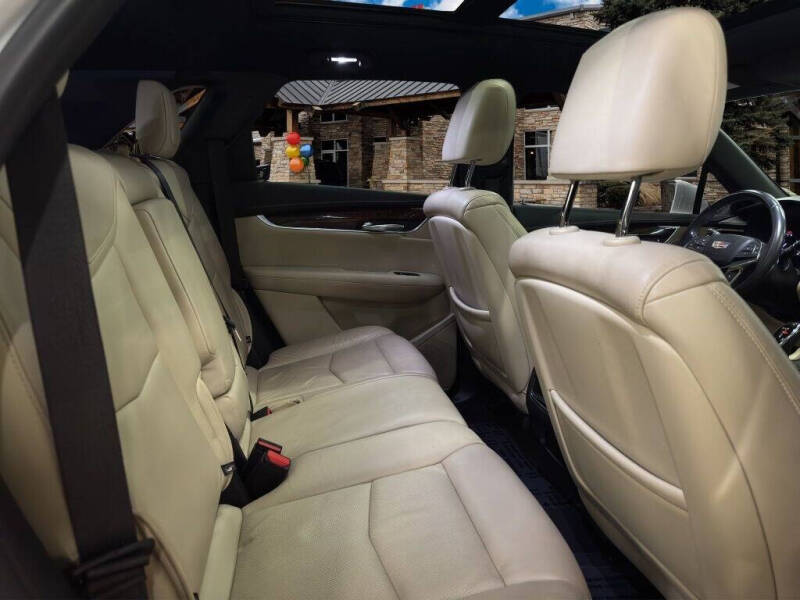 2019 Cadillac XT5 Luxury