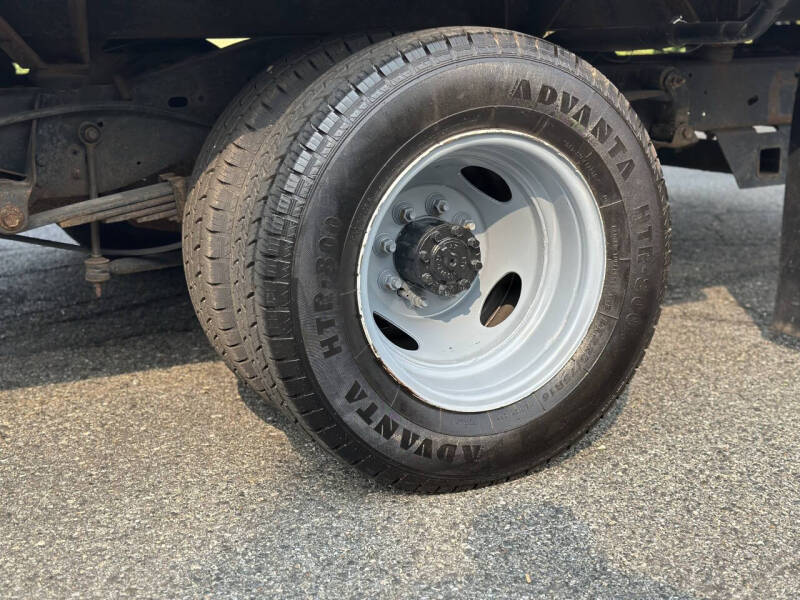 2014 Ford E-Series E-350 SD