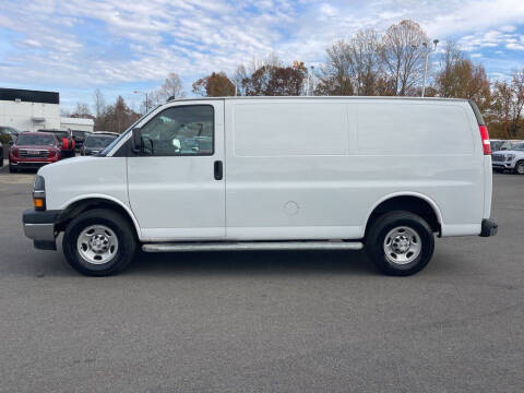 2023 Chevrolet Express 2500