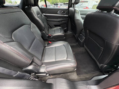 2018 Ford Explorer Sport
