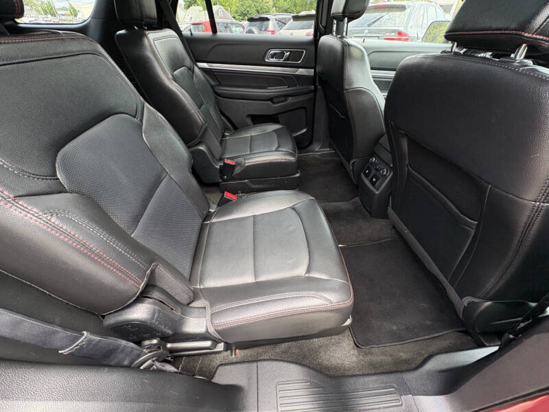 2018 Ford Explorer Sport