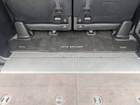 2013 Toyota Land Cruiser