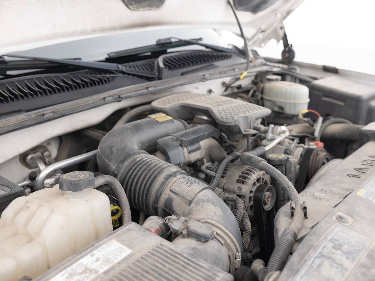 Used Car 2005 Chevrolet Silverado 2500hd  Lt 4dr Extended Cab 4wd Sb For Sale Under $20,000 In Coal City, Illinois