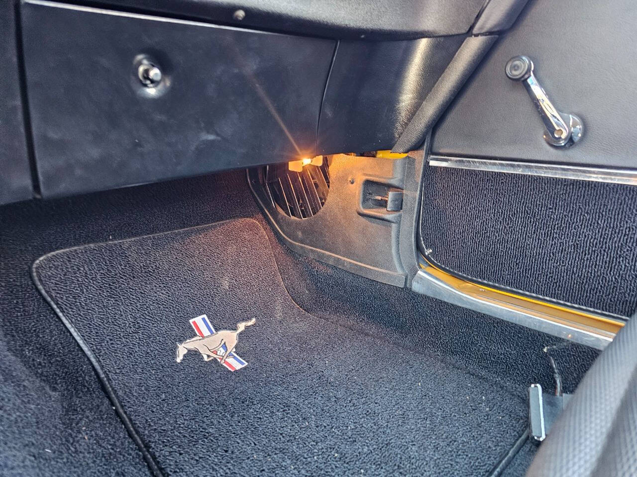 1970 Ford Mustang 140