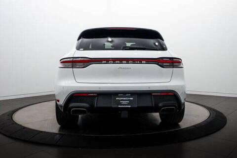 2025 Porsche Macan