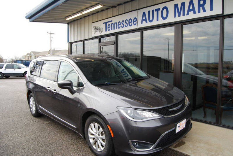 2017 Chrysler Pacifica Touring-L