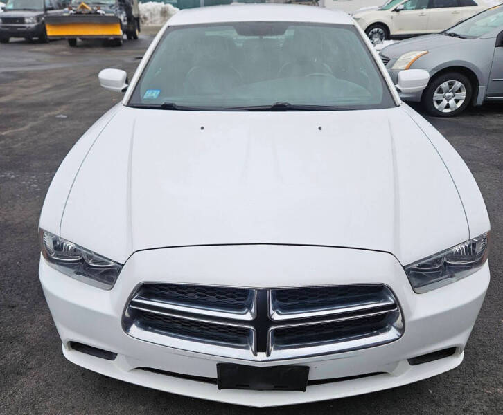 2012 Dodge Charger SE