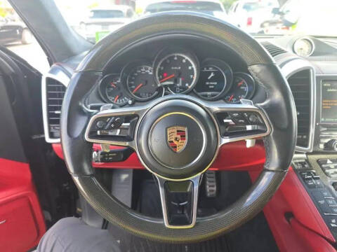 2016 Porsche Cayenne