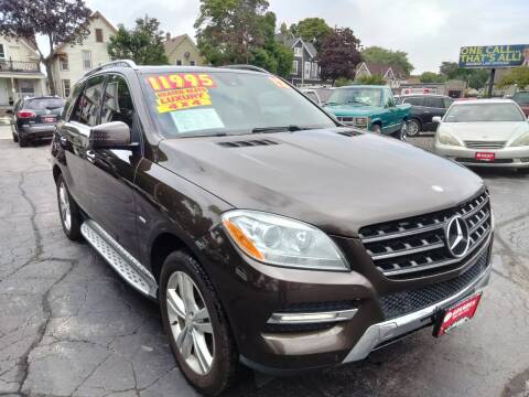 2012 Mercedes-Benz M-Class for sale at Arandas Auto Sales in Milwaukee WI