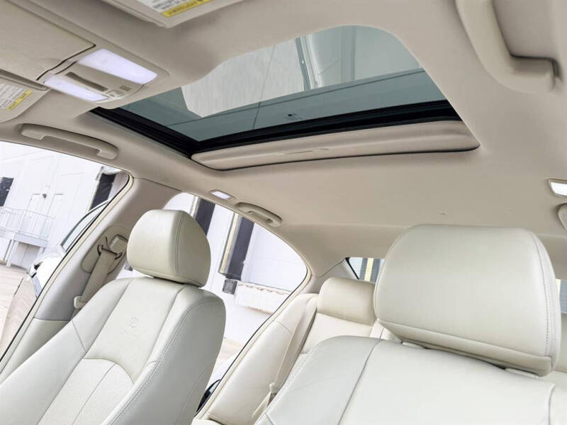 2012 Infiniti G37 Sedan x Limited Edition