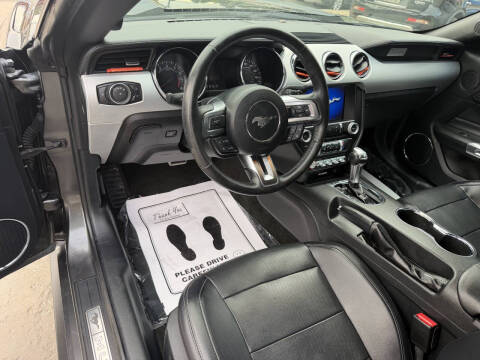 2017 Ford Mustang EcoBoost