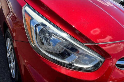 2017 Hyundai Accent SE