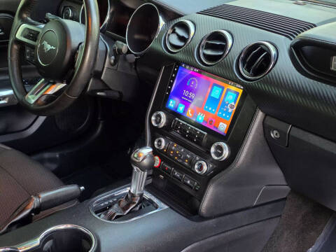 2015 Ford Mustang V6