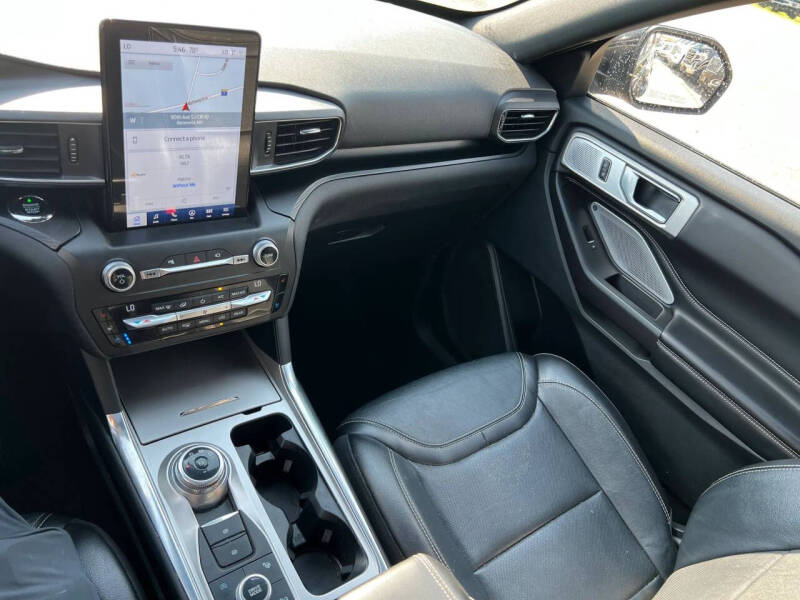 2020 Ford Explorer ST