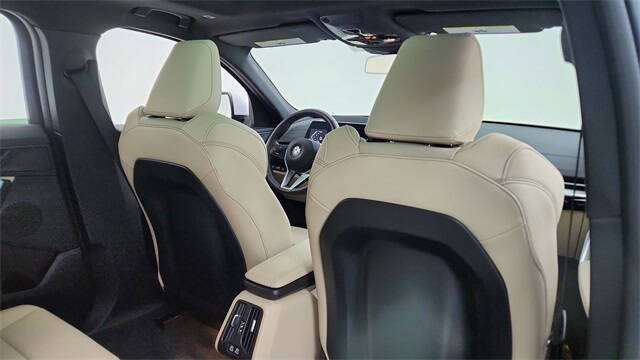 2025 BMW X2 xDrive28i