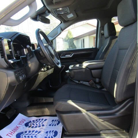 2024 Chevrolet Silverado 3500HD LT