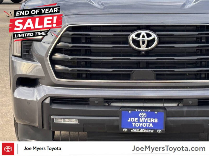 2025 Toyota Sequoia SR5