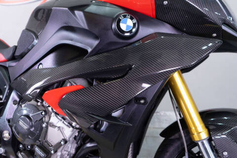 2016 BMW M 1000 XR