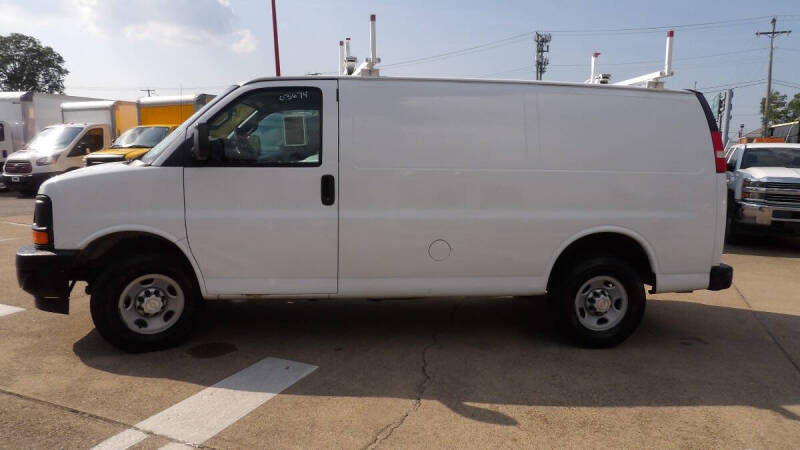 2017 Chevrolet Express 2500