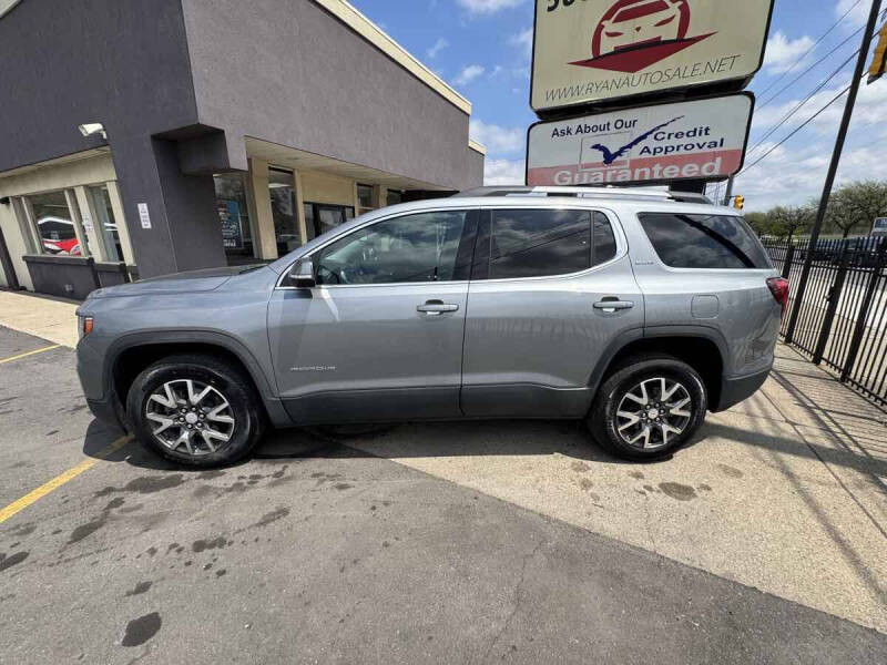 2023 GMC Acadia SLE