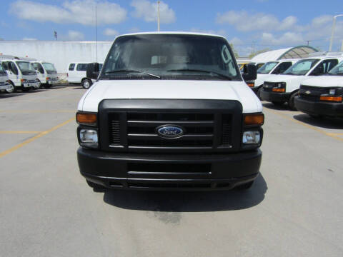 2012 Ford E-Series E-350 SD XL