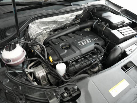 2016 Audi Q3 2.0T quattro Premium Plus