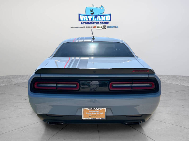2021 Dodge Challenger