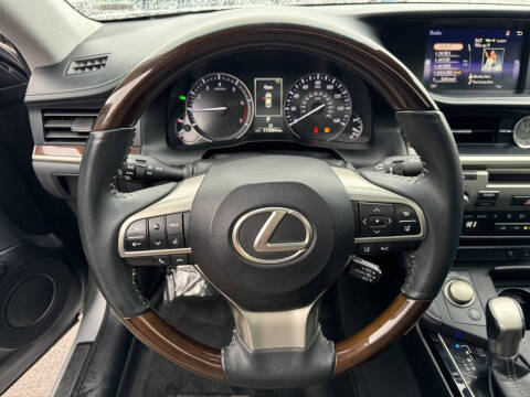 2017 Lexus ES 350
