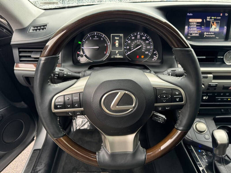 2017 Lexus ES 350