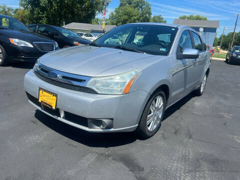 2010 Ford Focus for sale at COMPTON MOTORS LLC in Sturtevant WI