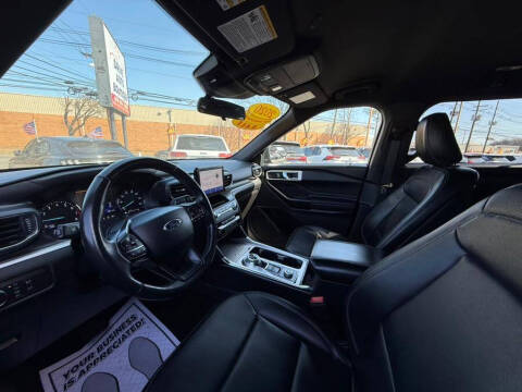 2020 Ford Explorer XLT