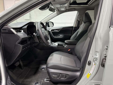 2023 Toyota RAV4 Hybrid XLE