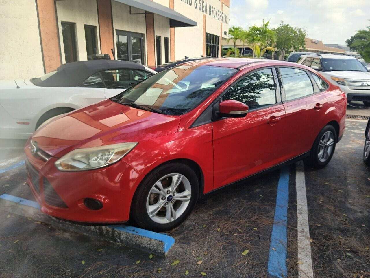 2014 Ford Focus Sedan - $6,950