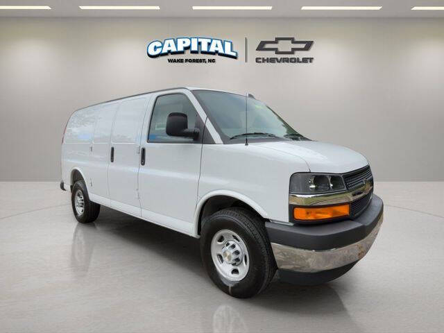 2025 Chevrolet Express 2500