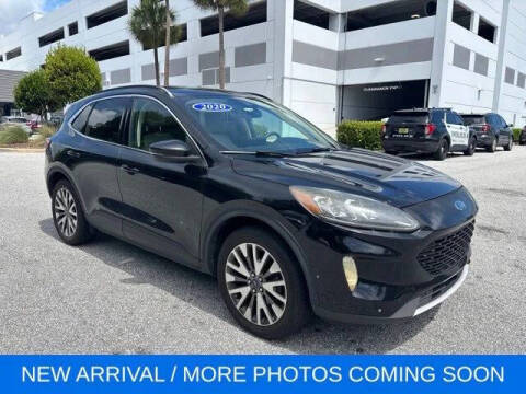 2020 Ford Escape Titanium
