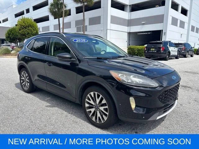 2020 Ford Escape Titanium